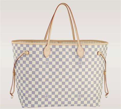 checkered louis vuitton bag.